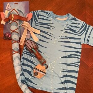 Avatar Halloween Costume Set - ears/headdress, tail, shirt, and flashlight